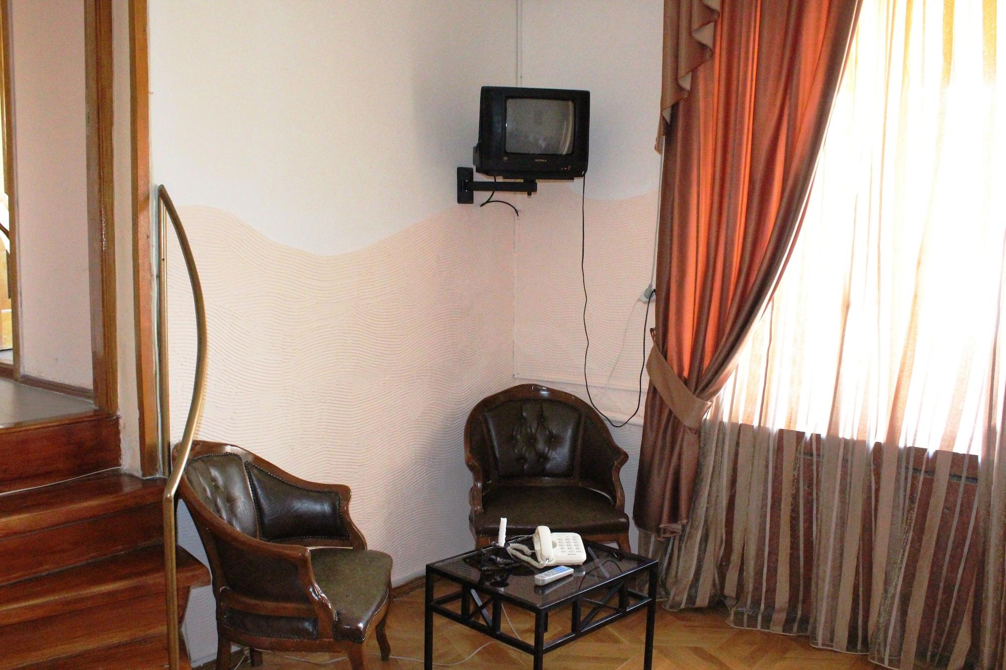 Classic Hotel Tbilisi Exterior photo